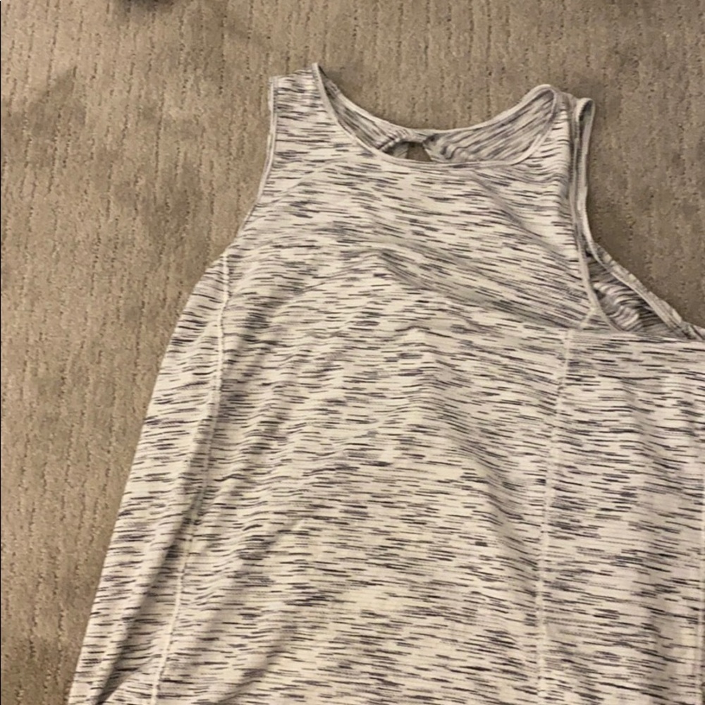 Open back lululemon high neck tank